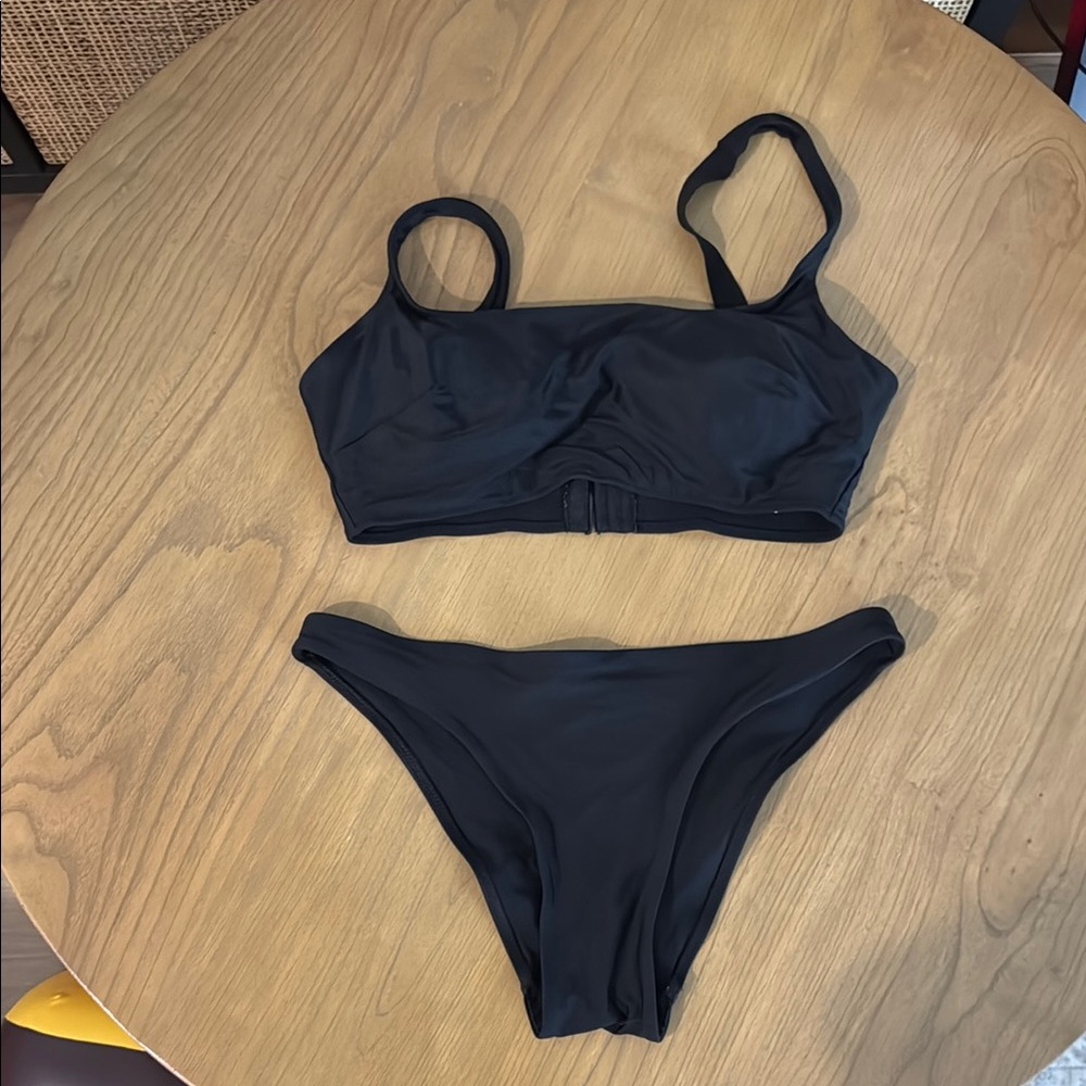 LULULEMON Black Women's Swimwear Set